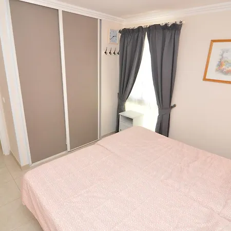 Apartment In Las Plataneras Los Cristianos (Tenerife)
